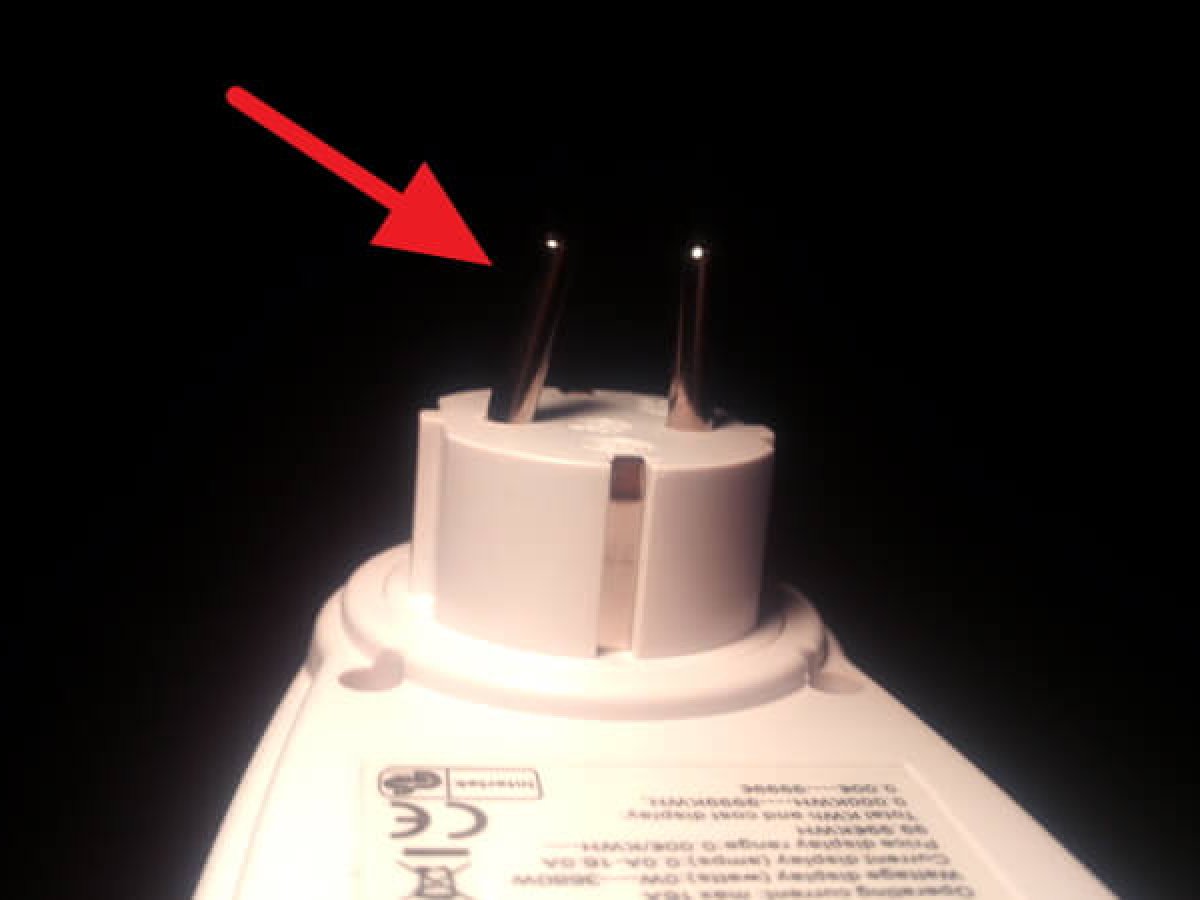 How to Fix a Bent Laptop Charger 
